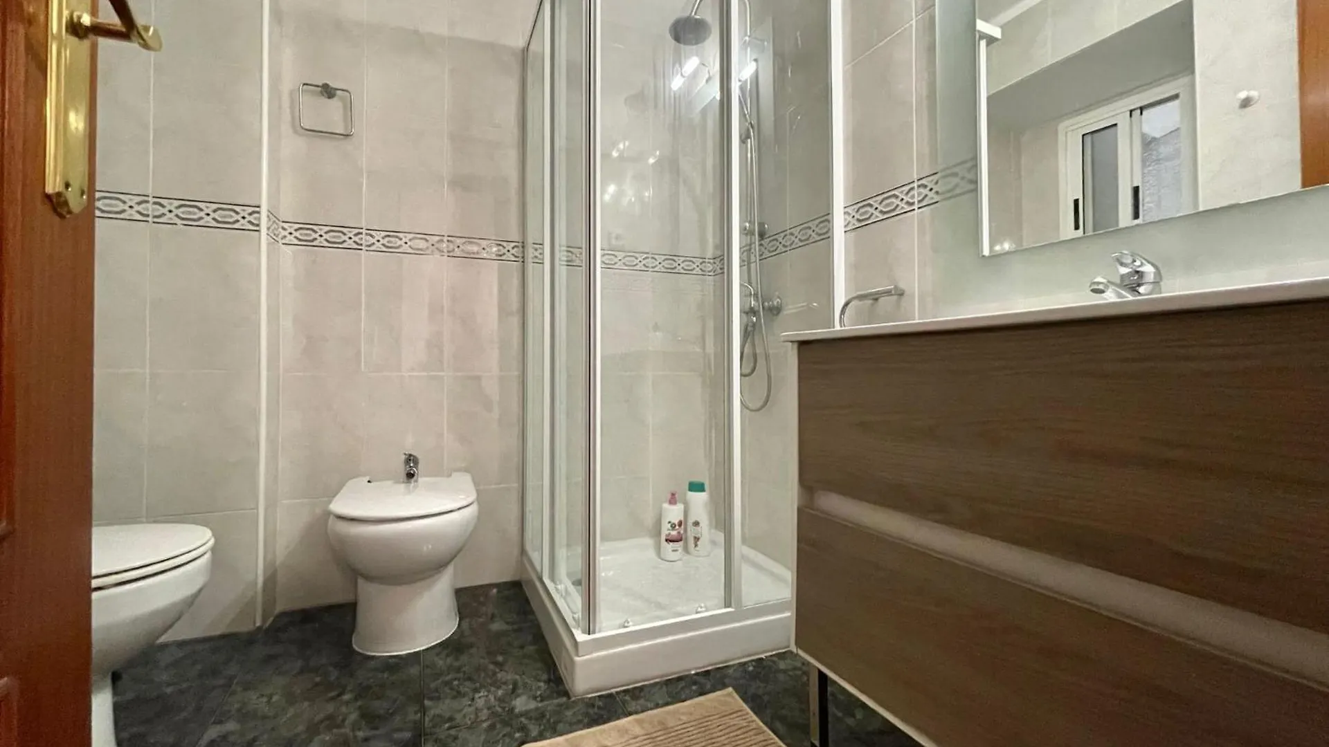 Beautiful Apartment In Tarragona Center Guest house